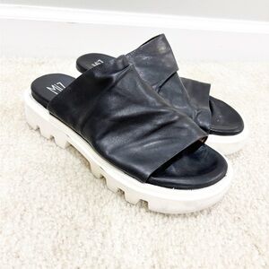 MIZ MOOZ Women’s Plymouth Platform Black Leather Sandal Size 7 Slip On